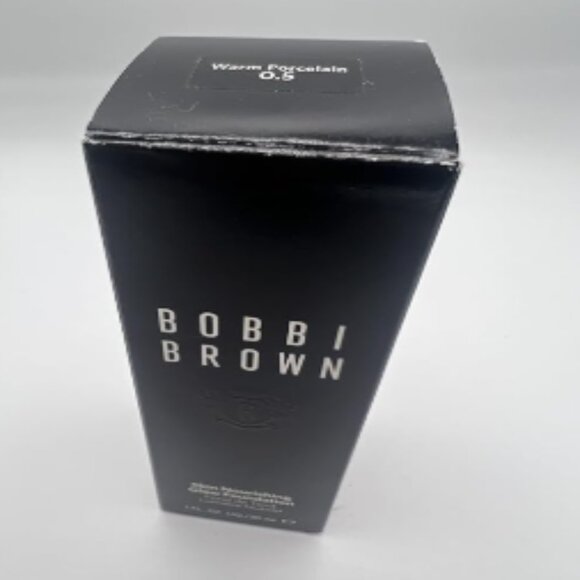Bobbi Brown Skin Nourishing Glow Foundation - Warm Porcelain 0.5 (1 fl oz/30ml) - Picture 2 of 2